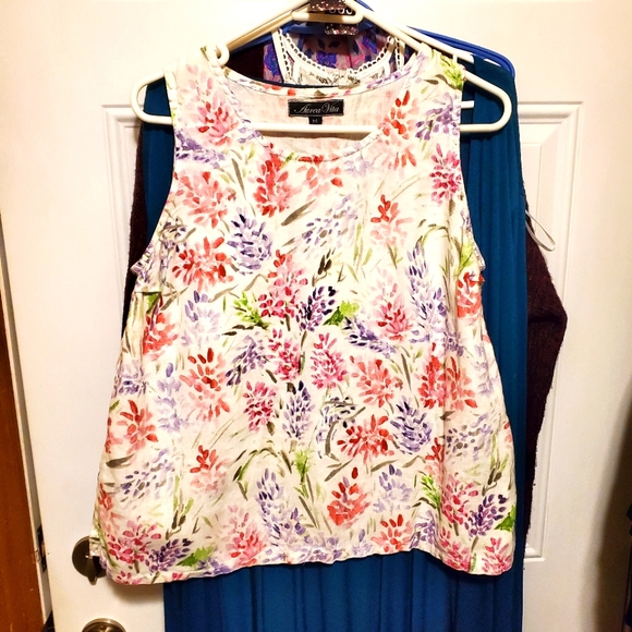#11 -Aurea Vita Italian Linen top - Picture 1 of 3